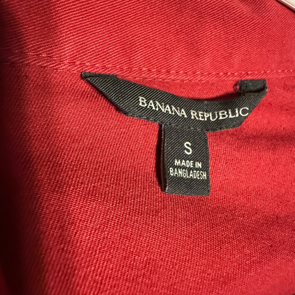 Banana Republic Red Jumpsuit with zipper and belt - Picture 4 of 5